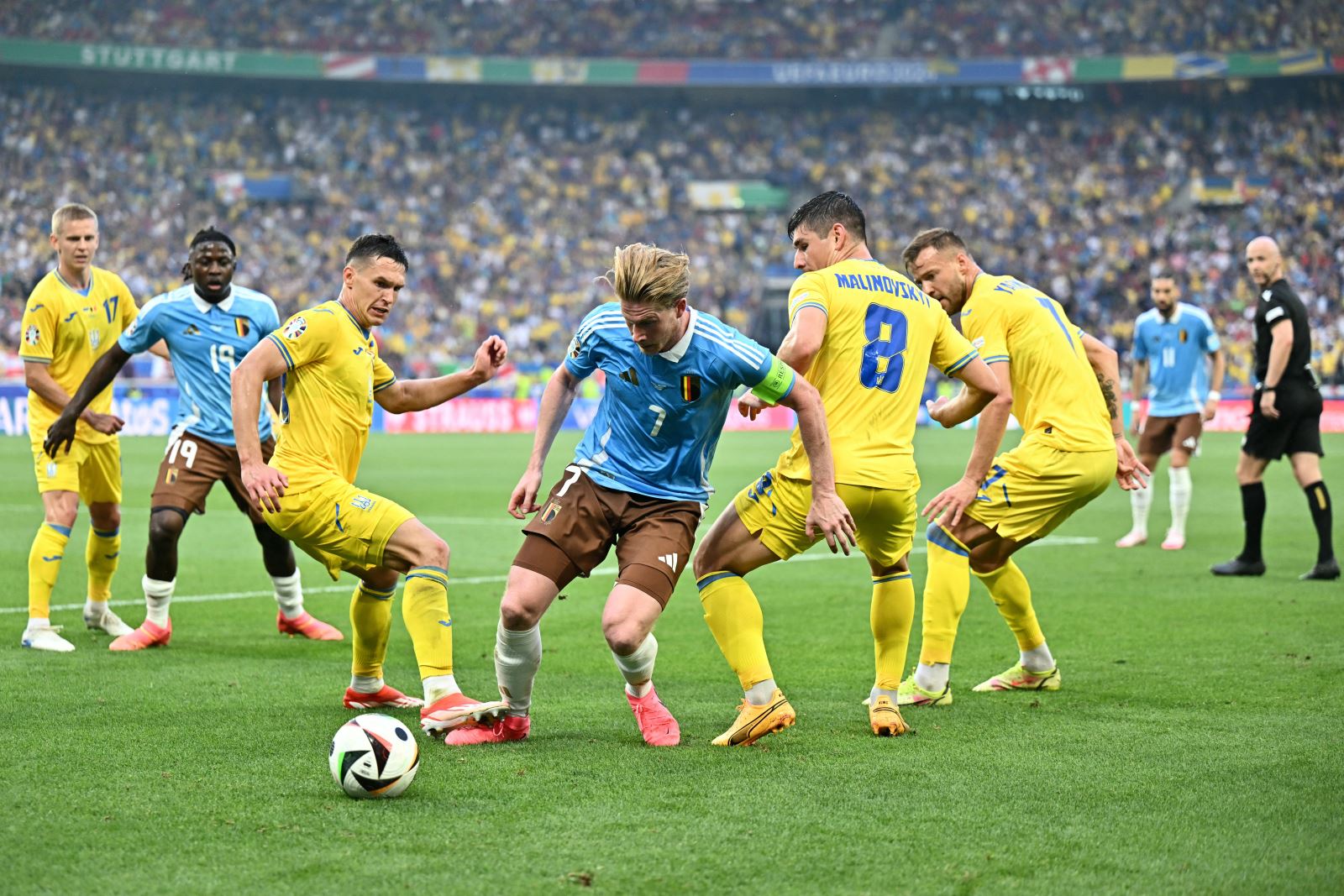 Dự đoán tương lai và cơ hội của đội tuyển Ukraine